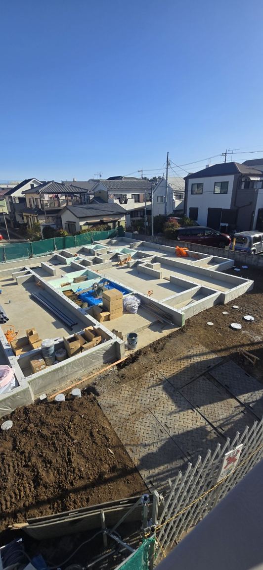 基礎工事の進行